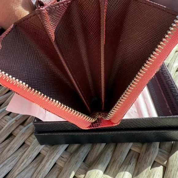 Prada - Zip Around Long Saffiano Leather Wallet - Wallet - Picture 6 of 11